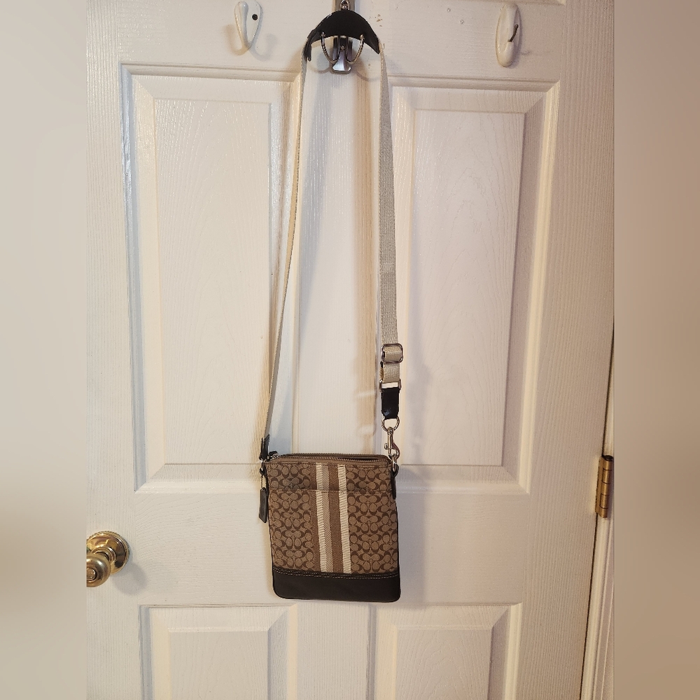 Coach Legacy Signature Stripe Swingpack Crossbody Bag Purse Khaki Brown